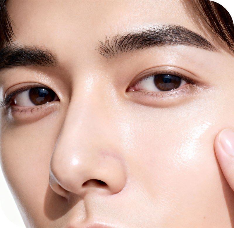 二重整形・目元